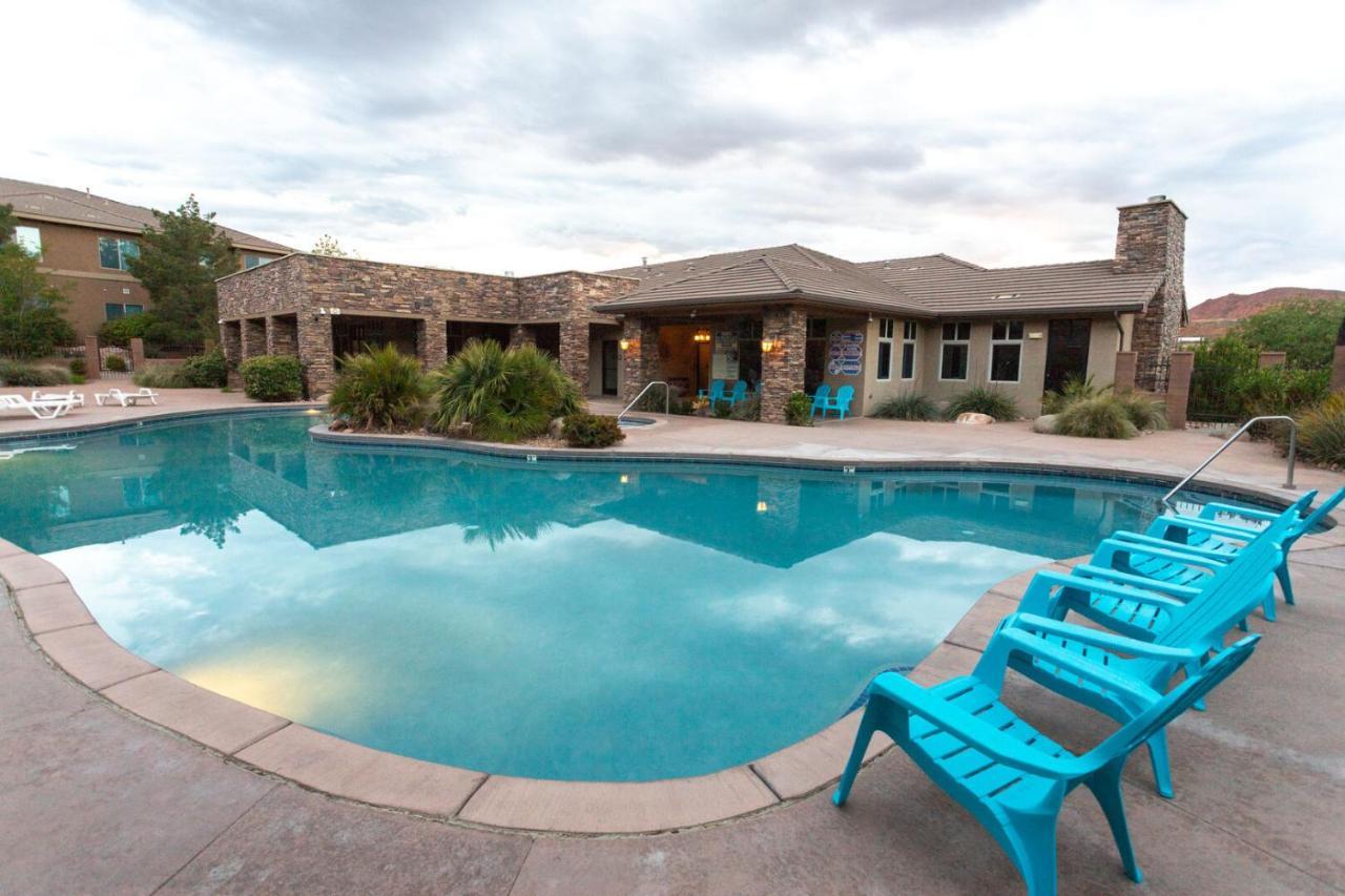 D5-Coral Springs Poolside-Ground Floor 3-Bedroom Hillside View Hurricane Kamer foto