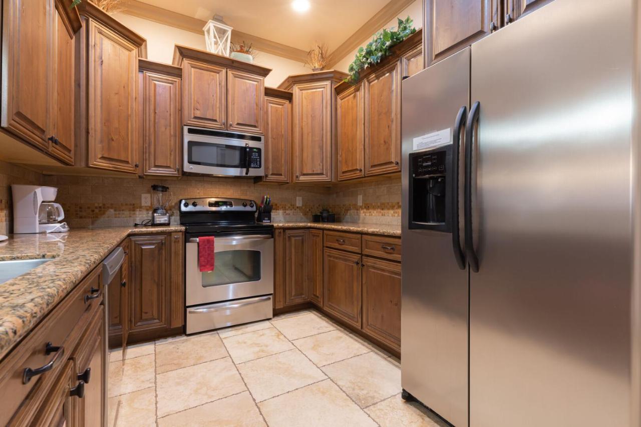 D5-Coral Springs Poolside-Ground Floor 3-Bedroom Hillside View Hurricane Kamer foto